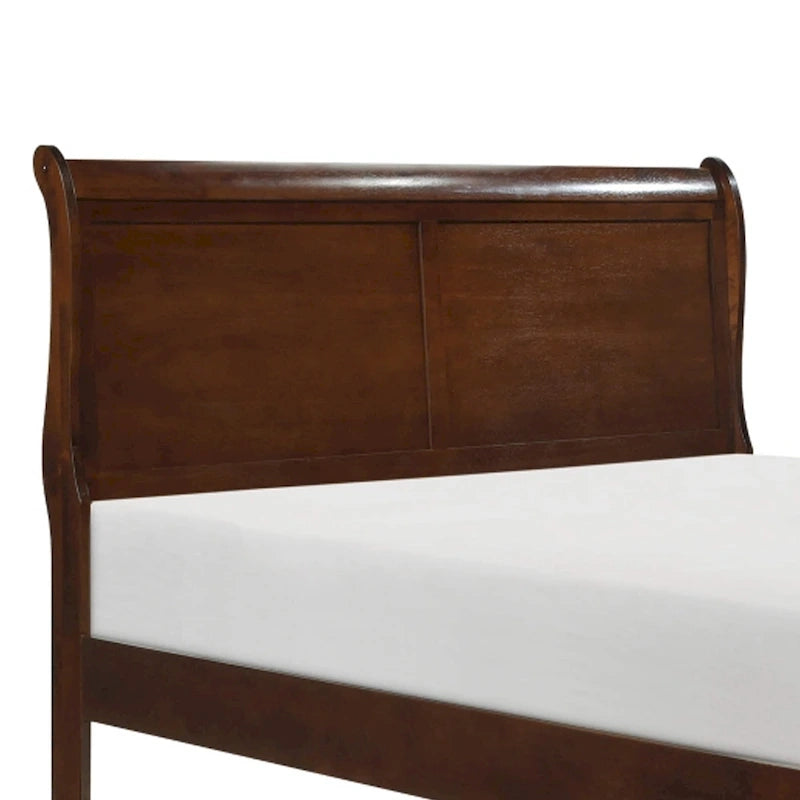 Traditional Queen Sleigh Bed with Cherry Wood Finish